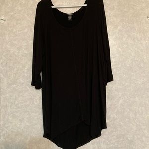 Torrid size 3 black tunic. Split back
